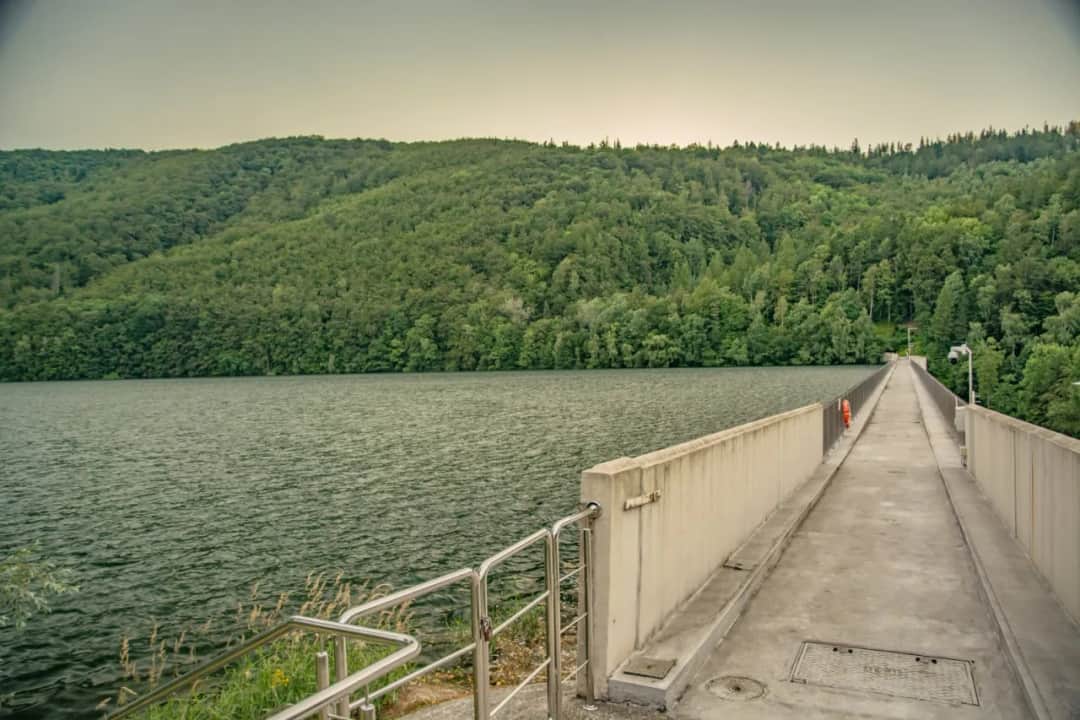 Wapienica atrakcje: odkryj najpiękniejsze miejsca na wypoczynek
