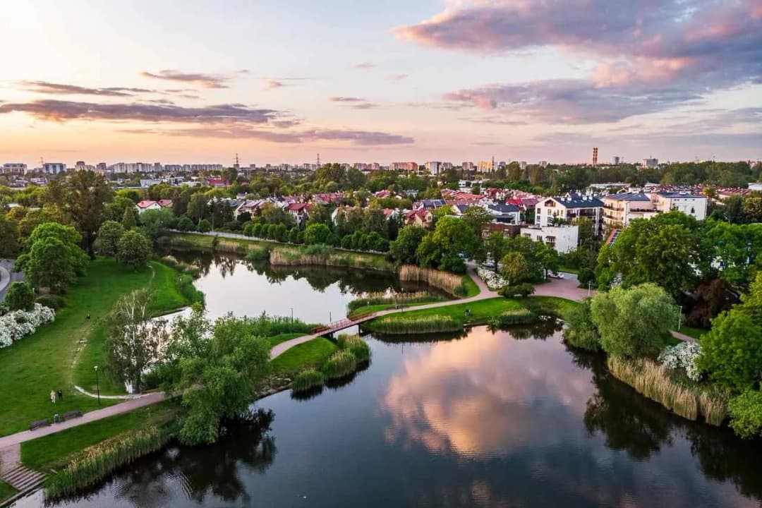 Najlepsze atrakcje w Warszawie Włochy, które musisz zobaczyć