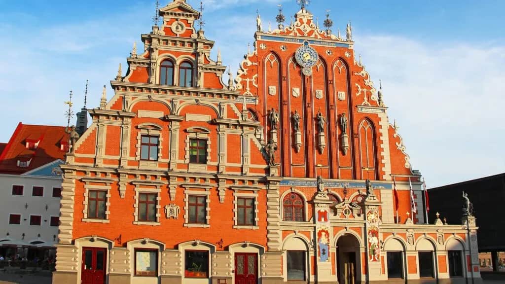 Atrakcje Rygi: Odkryj ukryte skarby i kulturowe perełki miasta